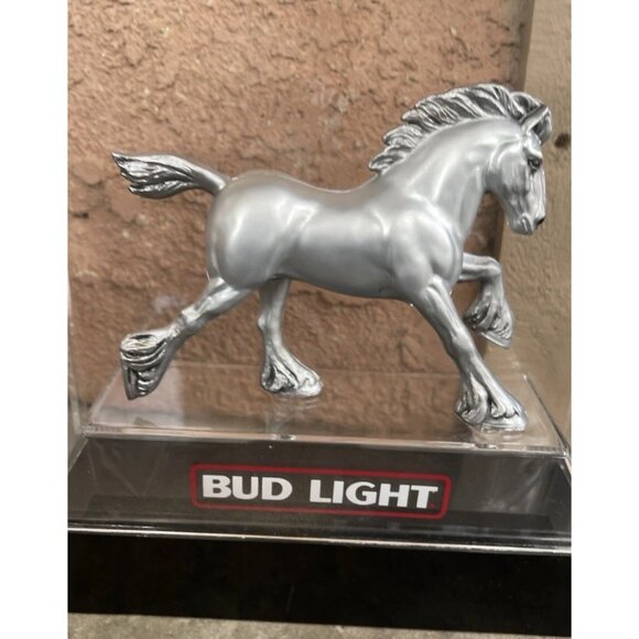 Vintage Budweiser Bud Light Silver Clydesdale Horse Lighted Beer Sign 1980s - Picture 3 of 12